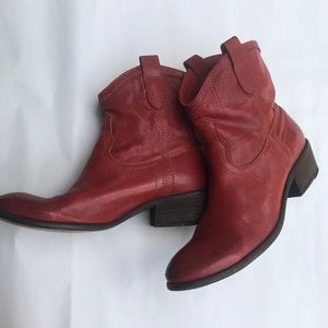 Frye Carson Boots.